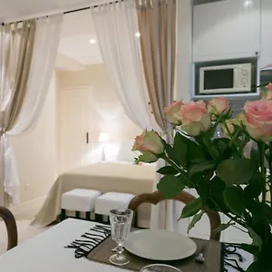  Apartment Quartier Latin 3 To Choose! Frankreich